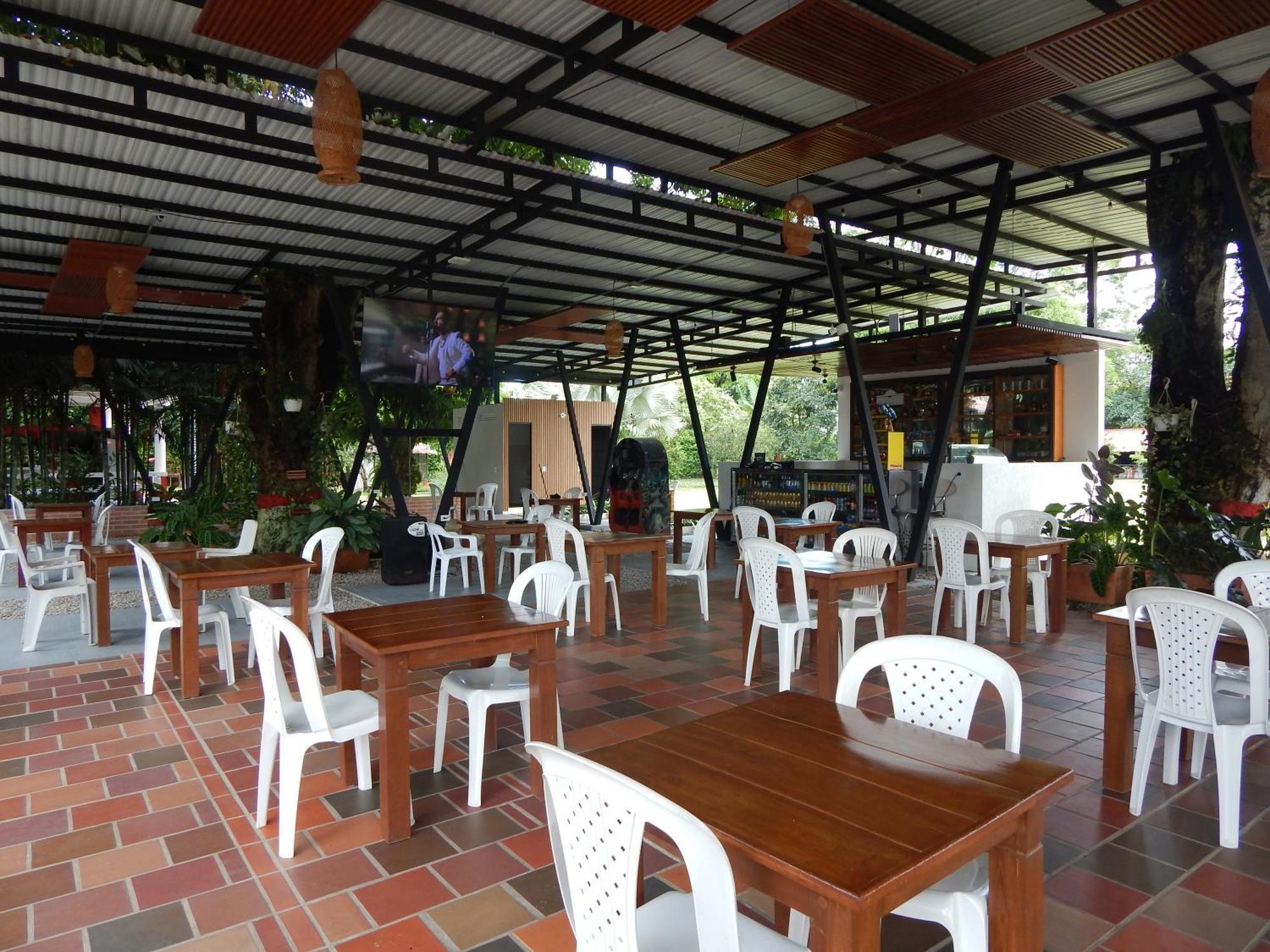 Hotel Campestre Las Palmas Sas Villavicencio Zewnętrze zdjęcie