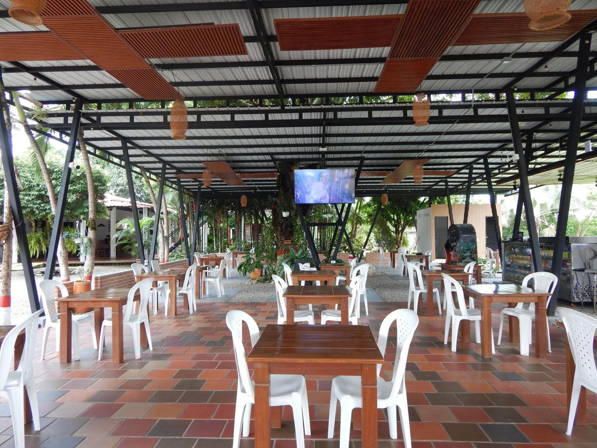 Hotel Campestre Las Palmas Sas Villavicencio Zewnętrze zdjęcie